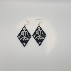 Black & White Beaded Meditation Earrings – Handmade Minimalist Statement Jewelry