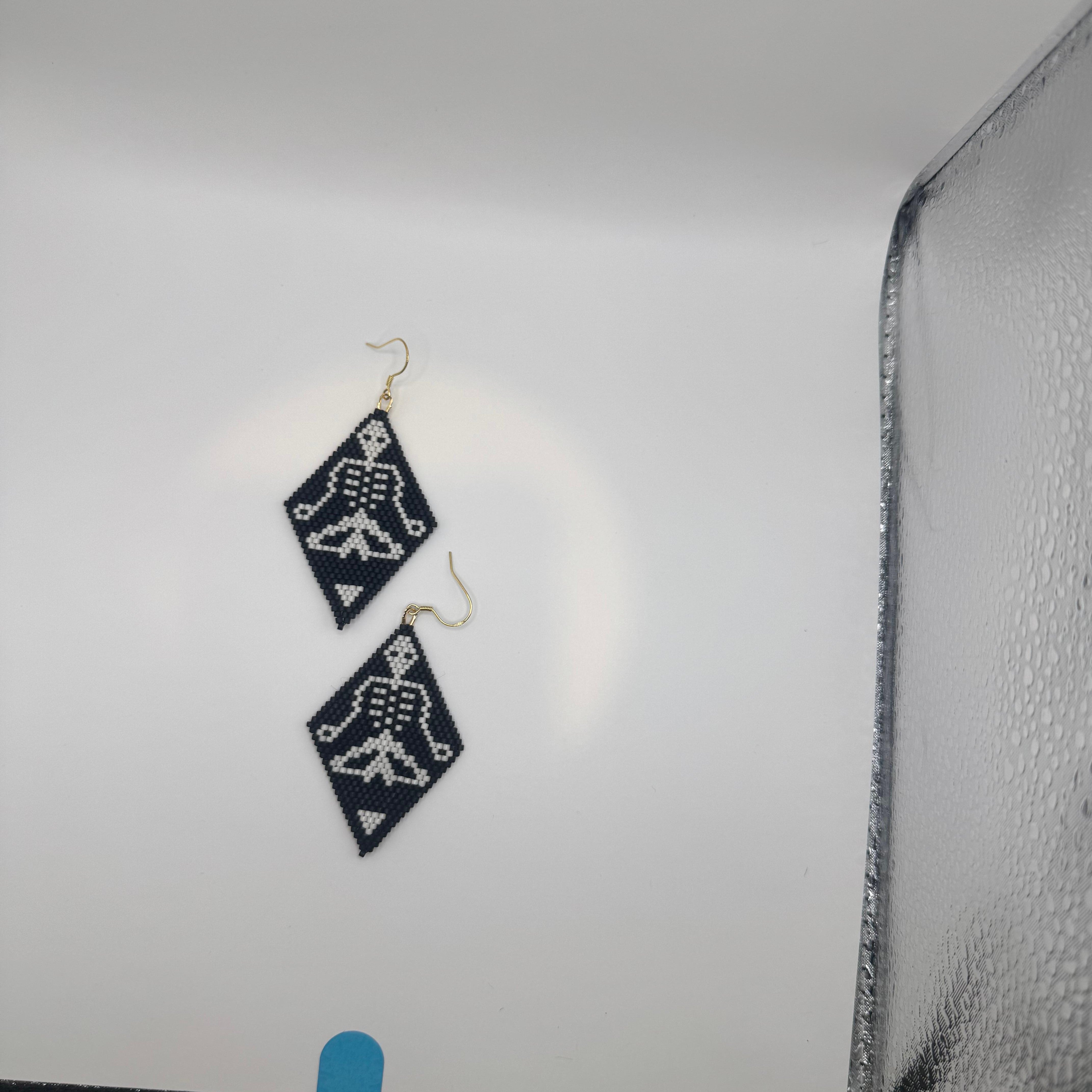 Black & White Beaded Meditation Earrings – Handmade Minimalist Statement Jewelry