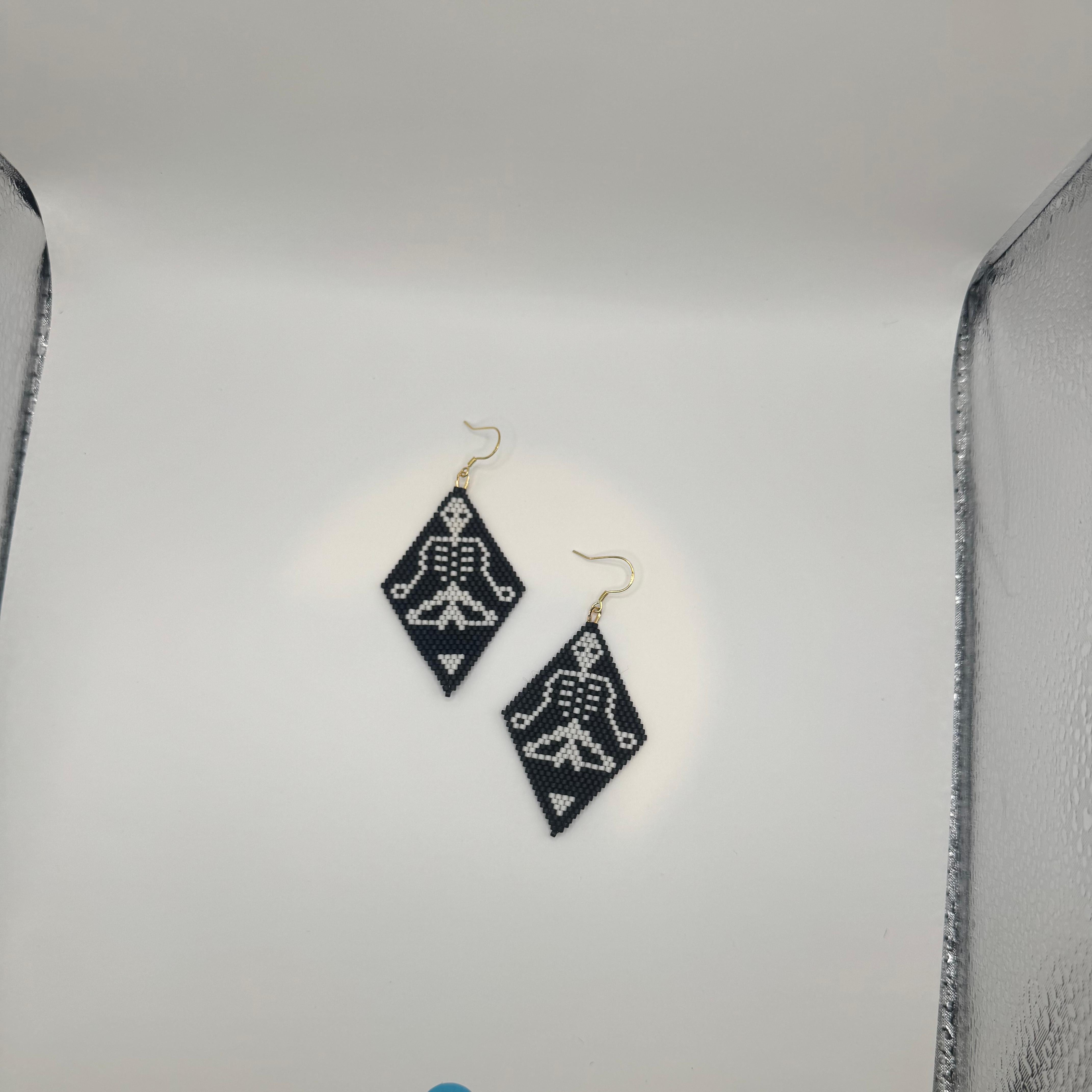 Black & White Beaded Meditation Earrings – Handmade Minimalist Statement Jewelry